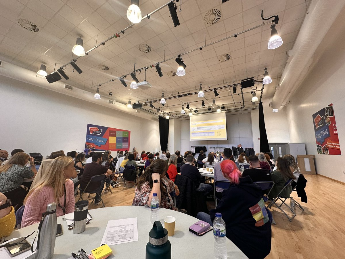 Oasis Academy MediaCityUK (@oasismediacity) on Twitter photo Staff Inset day underway! Mr McEvoy starting with the Academy vision and the “Why” <a href="/OasisAcademies/">Oasis Academies</a> #OCLInsetDay2023 Staff Inset day underway! Mr McEvoy starting with the Academy vision and the “Why” <a href="/OasisAcademies/">Oasis Academies</a> #OCLInsetDay2023