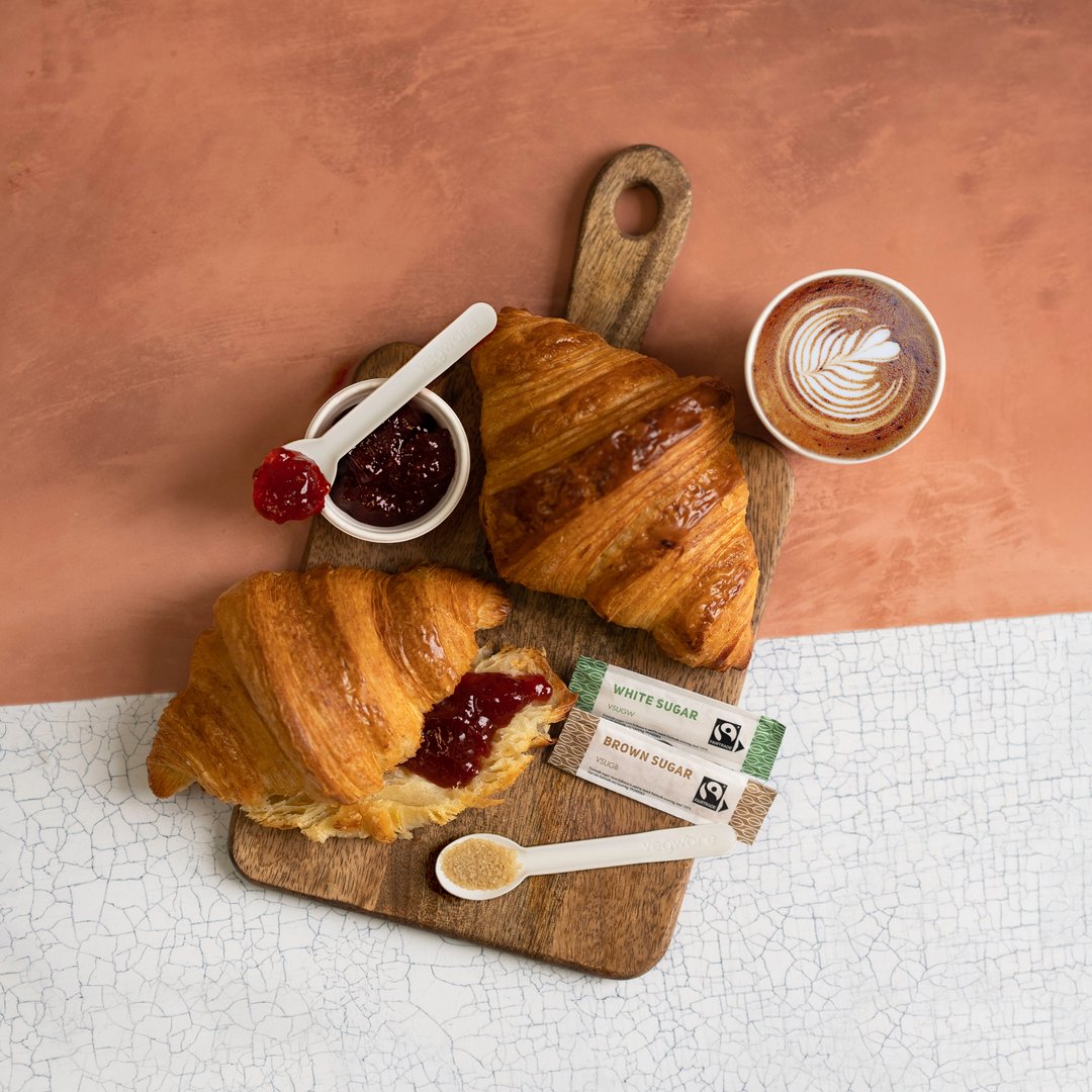 vegware's tweet photo. Paper cutlery just got sweeter.

Introducing our #new paper teaspoons.
Check them out: https://t.co/MI7jVueXgb

#innovation #compostablepackaging https://t.co/LVRSCZUevg