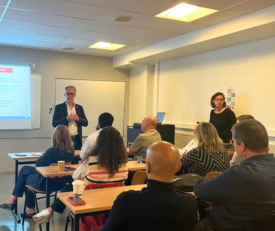 CFA Cerfal-Campus Montsouris (@cfa_cmontsouris) on Twitter photo Le directeur Fabien FAVRESSE et les équipes pédagogiques du CFA Cerfal-Campus Montsouris ont participé à une #réunion de rentrée. Ils ont abordé plusieurs sujets : présentation des nouveaux #collaborateurs, résultats des examens 2023, grands événements, nouveaux locaux...🤩 Le directeur Fabien FAVRESSE et les équipes pédagogiques du CFA Cerfal-Campus Montsouris ont participé à une #réunion de rentrée. Ils ont abordé plusieurs sujets : présentation des nouveaux #collaborateurs, résultats des examens 2023, grands événements, nouveaux locaux...🤩