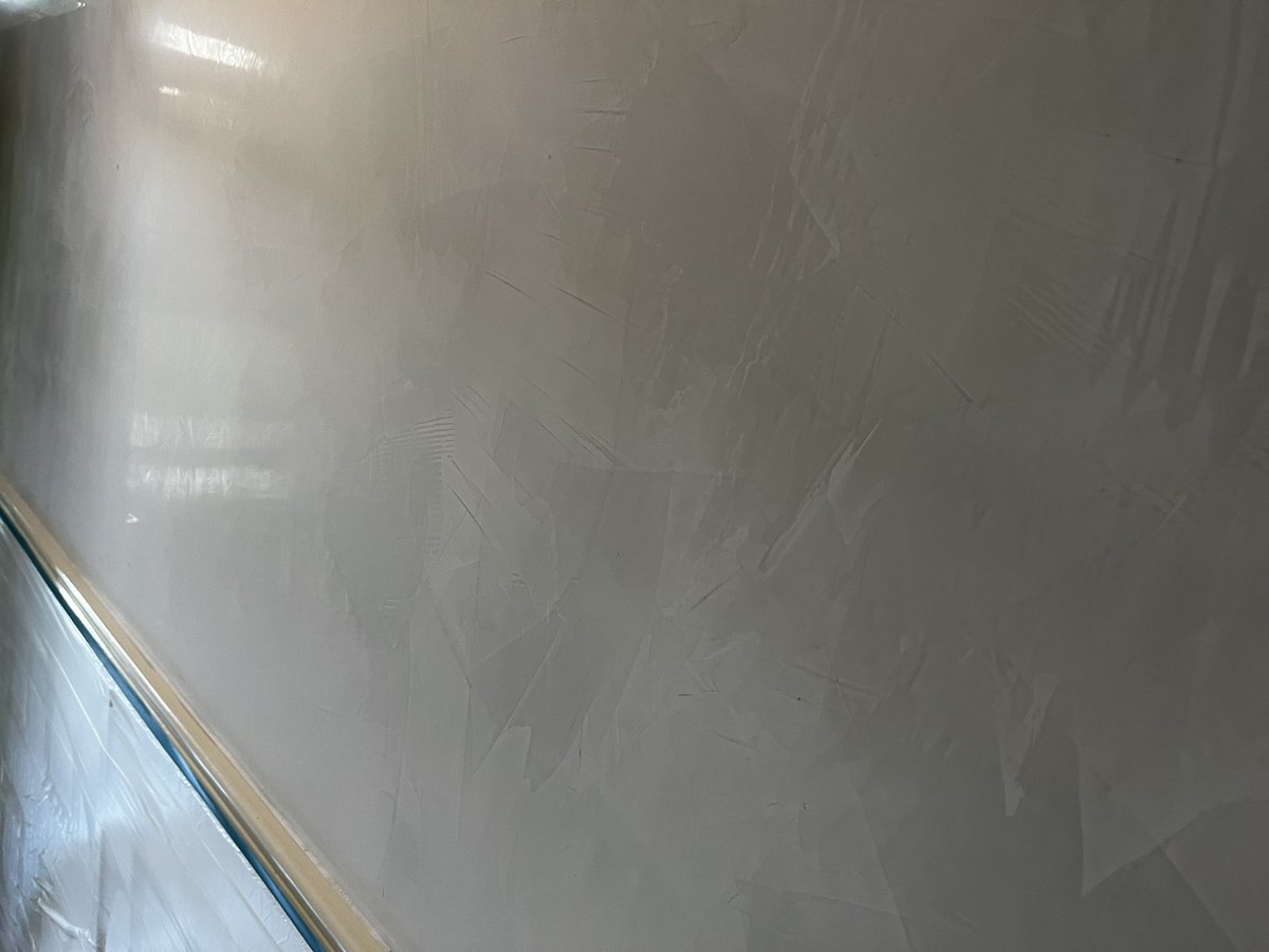 spackspuiter's tweet photo. #brander stucco https://t.co/xFVJGzIXWf