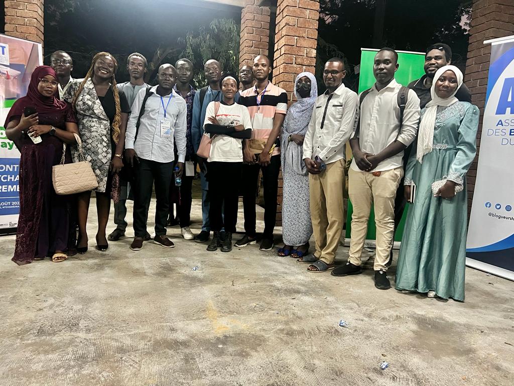 mahmoud_td's tweet photo. C'était hier lors de la troisième édition du #BlogDay235. Vous etiez nombreux aux différentes activités que nous avons organisé. Merci beaucoup à tous les partenaires, les participants et intervenants, sans oublier la dream team de @blogueurstd pour leur disponibilité.
#Tchad https://t.co/qd1D88Gx80
