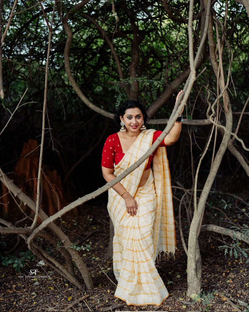 sibindevsibi's tweet photo. Onam photoshoots ❤🌼
#photographer @sibithrishivaperoor
.
.
#models #modelshoot #onam #photoshoot #maveli #pulikali #sibithrishivaperoor #pookalam #Sibi #photography #sibin #sibindev #sibindevsibi #sibinism  #weddingstars #thrissur #trends #kidsofkerala #dedicated_photographer https://t.co/rfzguID43y