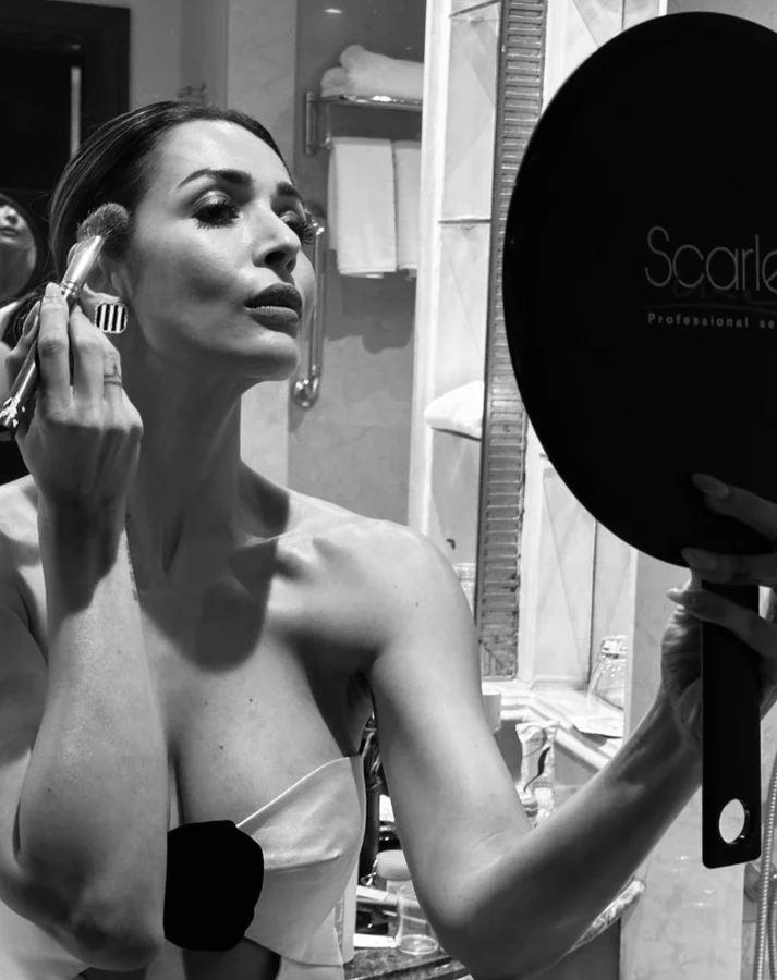 F47YfWZXAAAsuoE?format=webp&name=900x900