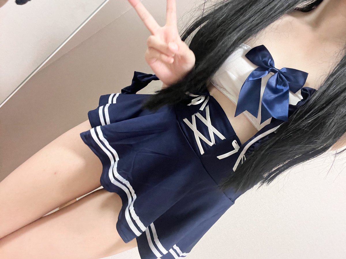 weiya221's tweet photo. 到学校咯 #剑网三 https://t.co/1Lv4wn3d2P