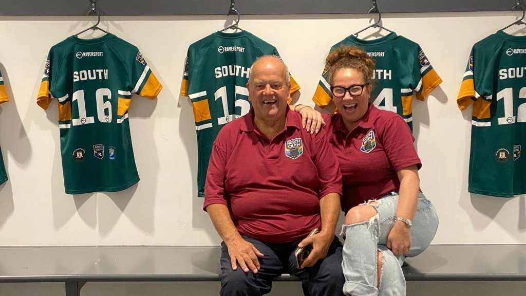 RugbyLeeds's tweet photo. Leeds Rhinos Foundation and everyone connected with the North v South Player Development Series, would like to say a big thank you to David Hector and Nicola Wilson-Sanders for all their hard work behind the scenes of the programme🏉

We couldn't have done it without you!🙏 https://t.co/0tiiG4XjnB