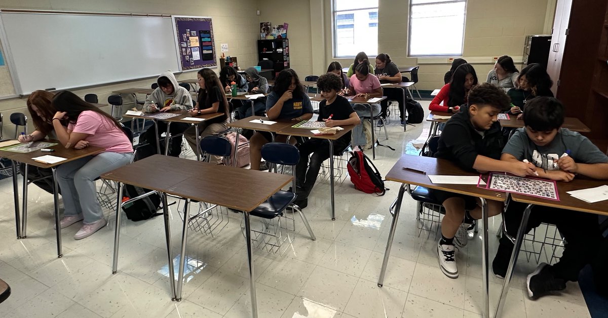 CubrielCollins's tweet photo. Students engaged and learning about Learner Profiles through a Number Trouble Activity- students didn’t want to stop playing @NISDVale @NISDSpecialEd
#collaborativeclasses #SETeachersRock #BMCengagement https://t.co/ycQTF6PaGE