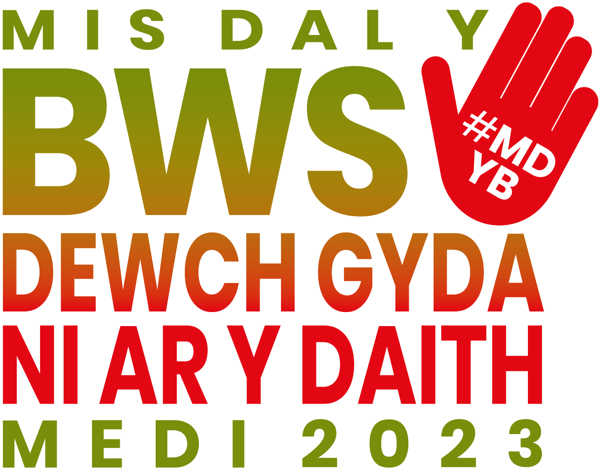 BarclayBusUsers's tweet photo. Today marks the start of #CatchTheBusMonth #MisDalYBws a campaign to encourage people to use the bus more. Thanks to @Dawn_Bowden @GeraldJonesLAB @KAJCampaigns @TrawsCymru_ for your support. Bus plays a critical role in connecting communities, and is a greener way to travel! https://t.co/JozEpadKgh