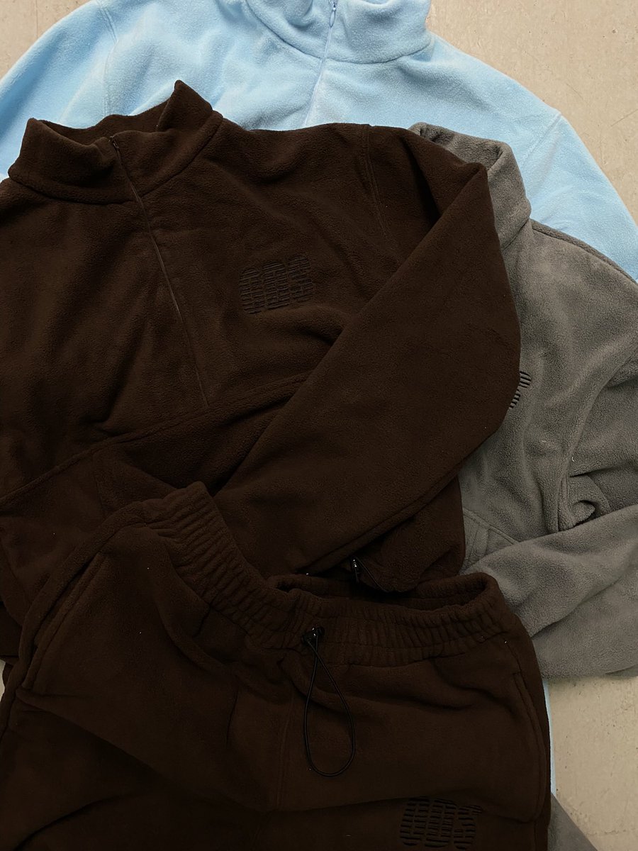 vintagedollrisa's tweet photo. Once items are gone, THEY’RE GONE! 📦🤝🏽✨
https://t.co/TN6m8UHy3G https://t.co/K7gLNnZMIi