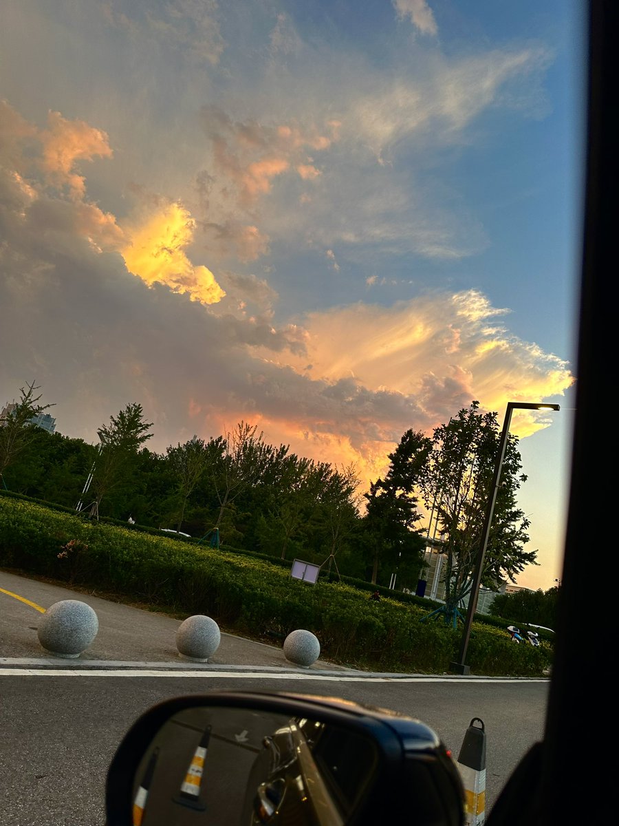 TravelLiu's tweet photo. 一周四个城市是���累啊 https://t.co/p4a9ctHkRV