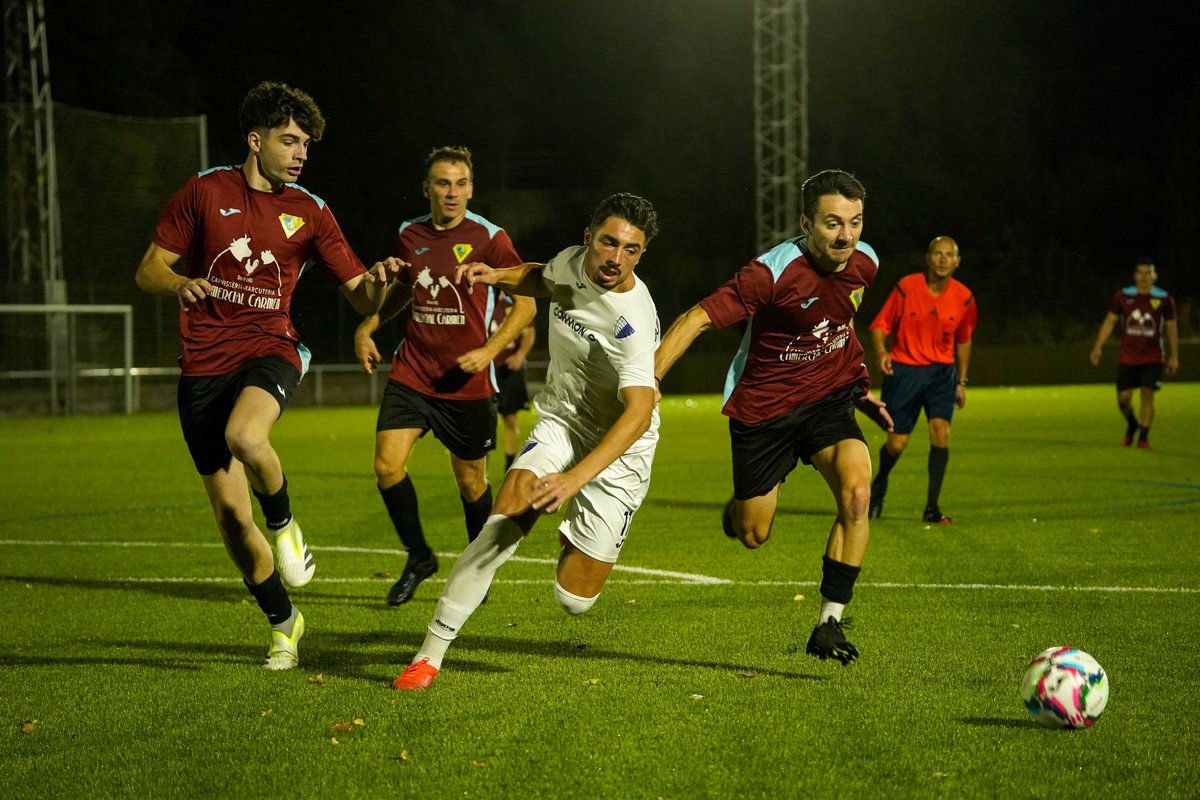 Bé retrobar-nos, <a href="/IvanVigo86/">Ivan Vigo</a>! 😊⚽️

Exjugador de l'Inter entre 2018 i 2020:
3⃣5⃣ partits
2⃣ gols ⚽️
2⃣ títols 🏆

#seremmés💙🖤