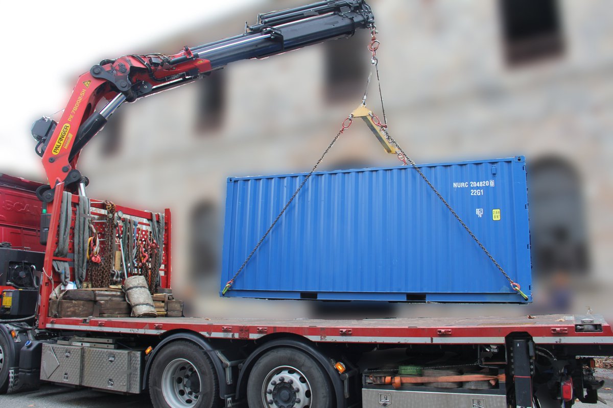 sto_cmre's tweet photo. Our cutting-edge equipment is all set to embark on a journey to Portugal, for the next chapter in global robotics and emerging technologies: #REPMUS23 and #DYMS23!

#WeAreNATO #MaritimeUnmmanedSystems #Strongertogether #DynamicMessenger #Innovationtechnologies #InnovationNATO https://t.co/HSzJoWGBhB