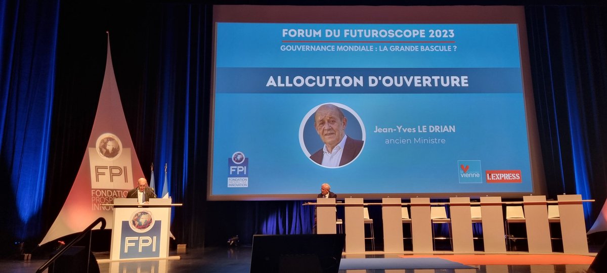ludovic_pouille's tweet image. Brillant discours d'ouverture de @JY_LeDrian au Forum du #Futuroscope, aux côtés de @jpraffarin. "L'Occident doit bouger pour ne pas être le syndic du statu quo ou en croisade contre les BRICS. Il faut redéfinir la gouvernance mondiale autour des grands enjeux des biens communs".