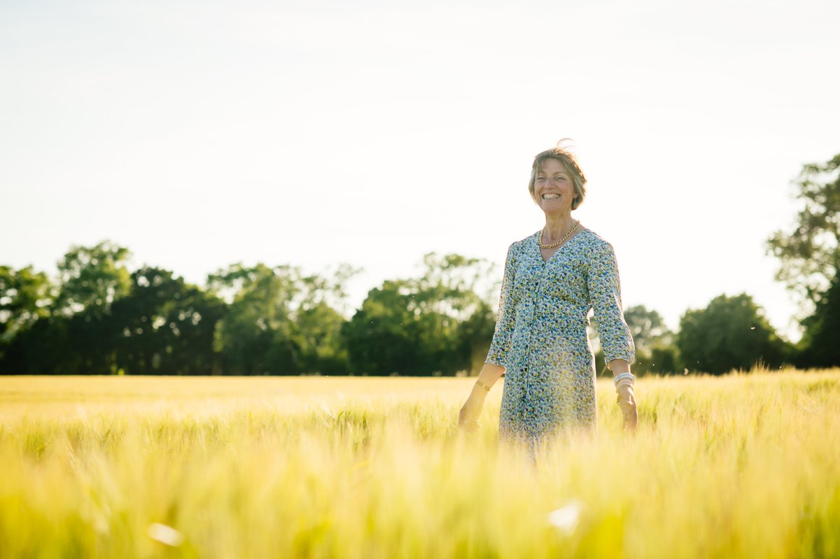 Big news for me, so I thought I'd share it here too.
At the end of September I am retiring from Springback PR to follow my dream of becoming a photographer. Super excited about the next few months and hope you'll follow me over at <a href="/photos_arainbow/">AR Photography</a> 
#newdirection #PRtoPhotographer