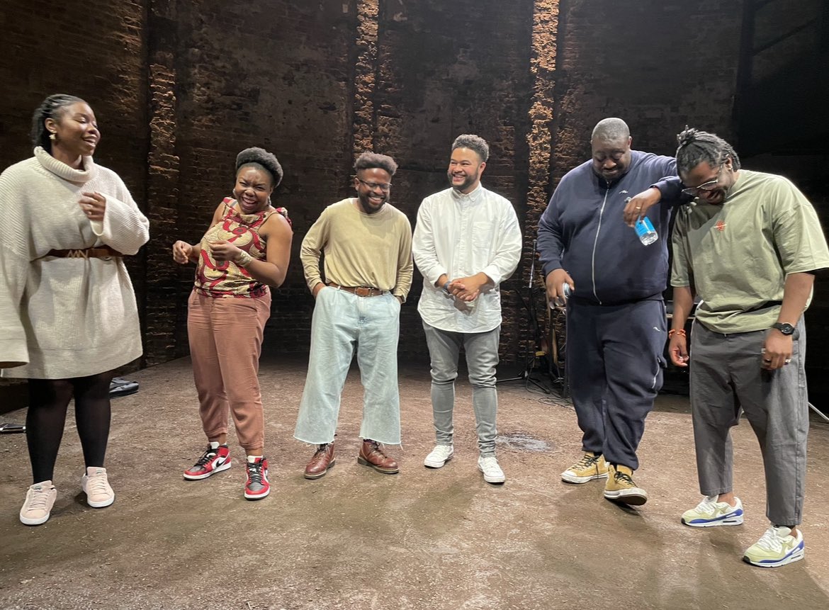 YomiSode's tweet image. DECENT is the signature, but Legend is also what I’ll be chanting. 

Gboyega/Bo/Yega/Friend. Thank you. 

Rest easy, Broski ✨