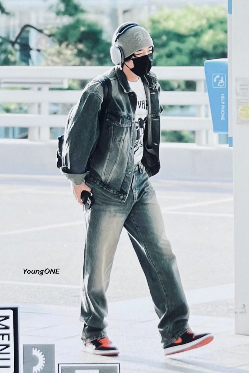 YoungONE_jh's tweet photo. 230901 ICN 출국 프리뷰

#박지훈 https://t.co/zBxBnGssxI