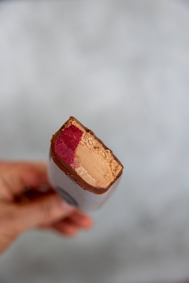 Erik Van der Veken (@chef_erikvdv) on Twitter photo I've been quiet on Twitter after the plans/dreams for the "Arcane chocolate café" ended in tatters but everything happens for a reason! Now I'm sharing my passion with students at the Co-Lab in <a href="/odaiosfoods/">Odaios Foods</a> so if you have a passion for pastry, keep an eye out for courses to come! I've been quiet on Twitter after the plans/dreams for the "Arcane chocolate café" ended in tatters but everything happens for a reason! Now I'm sharing my passion with students at the Co-Lab in <a href="/odaiosfoods/">Odaios Foods</a> so if you have a passion for pastry, keep an eye out for courses to come!