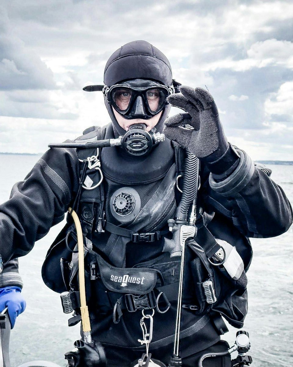 🤿 NATO divers on mission to locate and remove hidden mines and relics of past conflicts that pose a threat at sea