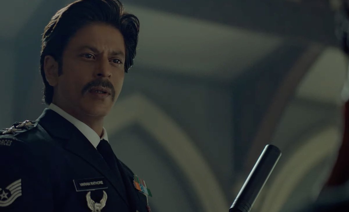 Its_CineHub's tweet photo. It is now 80K tickets in the PIC for the First day ! All set to record 1.30-1.40 lacs tickets today. Do we need to say anything ?  #Jawan is not just breaking records now, it is unleashing Craze and Hype that would be remembered for years to come...#SRK 🫡🙏 @iamsrk @Atlee_dir https://t.co/auf7g0ddjr