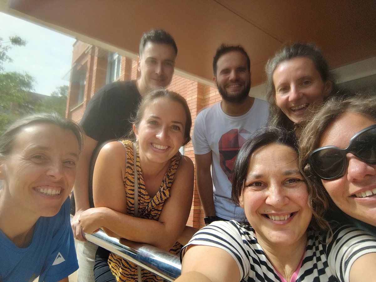 A la biblio, però no és oberta <a href="/INS_Pla_Marcell/">Institut Pla Marcell</a> #benvingudaPM23-24