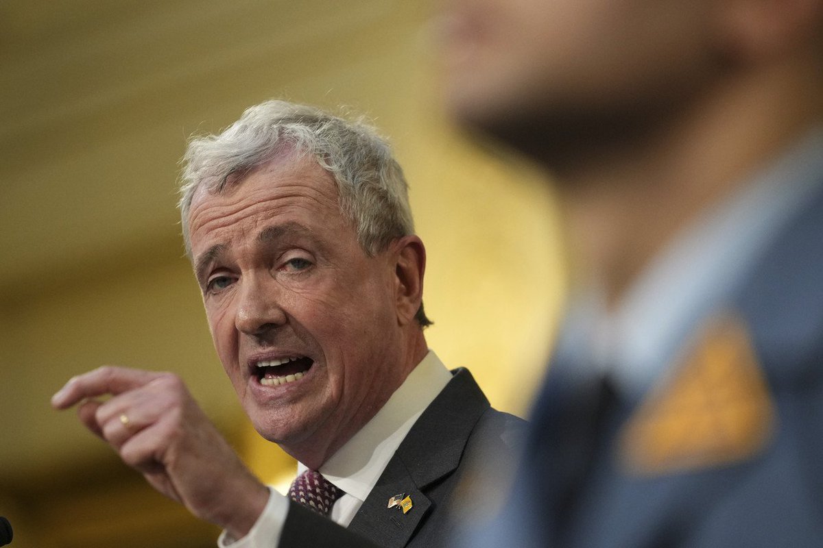 Crime_In_NYC's tweet photo. The Atlantic City International Airport is one of 11 federal sites that the Biden administration has sent to the New York City Mayor’s Office as under consideration for use as migrant shelters. 

NJ Gov. Phil Murphy (D):

“I don’t see any scenario where we’re going to be able to take in a program in Atlantic City or frankly elsewhere in the state.”

“You need scale, enormous amount of federal support, resources that go beyond anything that we can afford ... Putting everything else aside, I just don’t see it. I would suspect that that will continue to be the case.”

https://t.co/SDmg6ZaXaA
