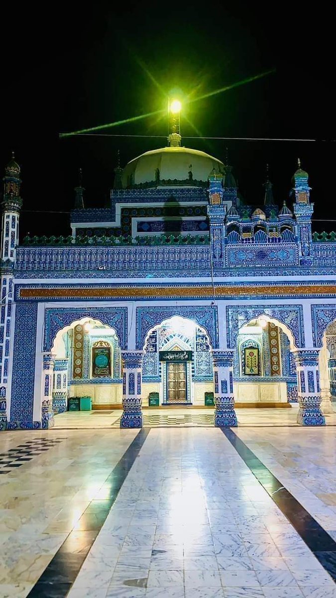 ﺳﺎﻧﺌِﻴَﻢِ! ﺳَﺪﺍﺋِﻴﻦ ڪَﺮِﻳﻦ، ﻣَﭥﻲ ﺳِﻨﮅُ ﺳُڪﺎﺭَ؛
ﺩوستَ! ﻣِﭡﺎ ﺩِﻟﺪﺍﺭَ، ﻋﺎﻟَﻢُ ﺳَﭛِ ﺁﺑﺎﺩِ ڪَﺮِﻳن
جيئي لطيفؒ♥️
#TributeToShahAbdulLatifBhittai