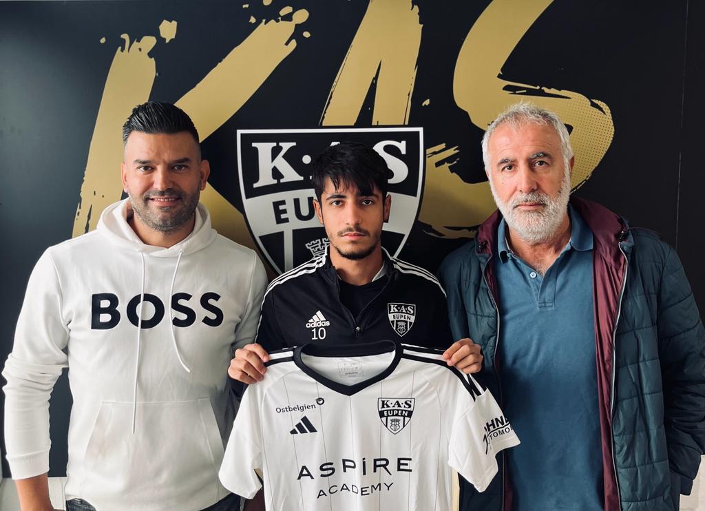 sachatavolieri's tweet photo. 🐼✅ Officiel & Confirmé !
🇹🇷 Talent de la génération 2005 belge, Bertan Caliskan rejoint l'#ASEupen en provenance du #KAAGent. #mercato https://t.co/fcFk0EqpqC