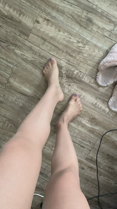 These feet are TOEtally spectacular. Get more. https://t.co/1gq4mTpDgp @SextPanther https://t.co/FsI<a href="/tag/trendsetter"class="tags"><span>#trendsetter</span></a>