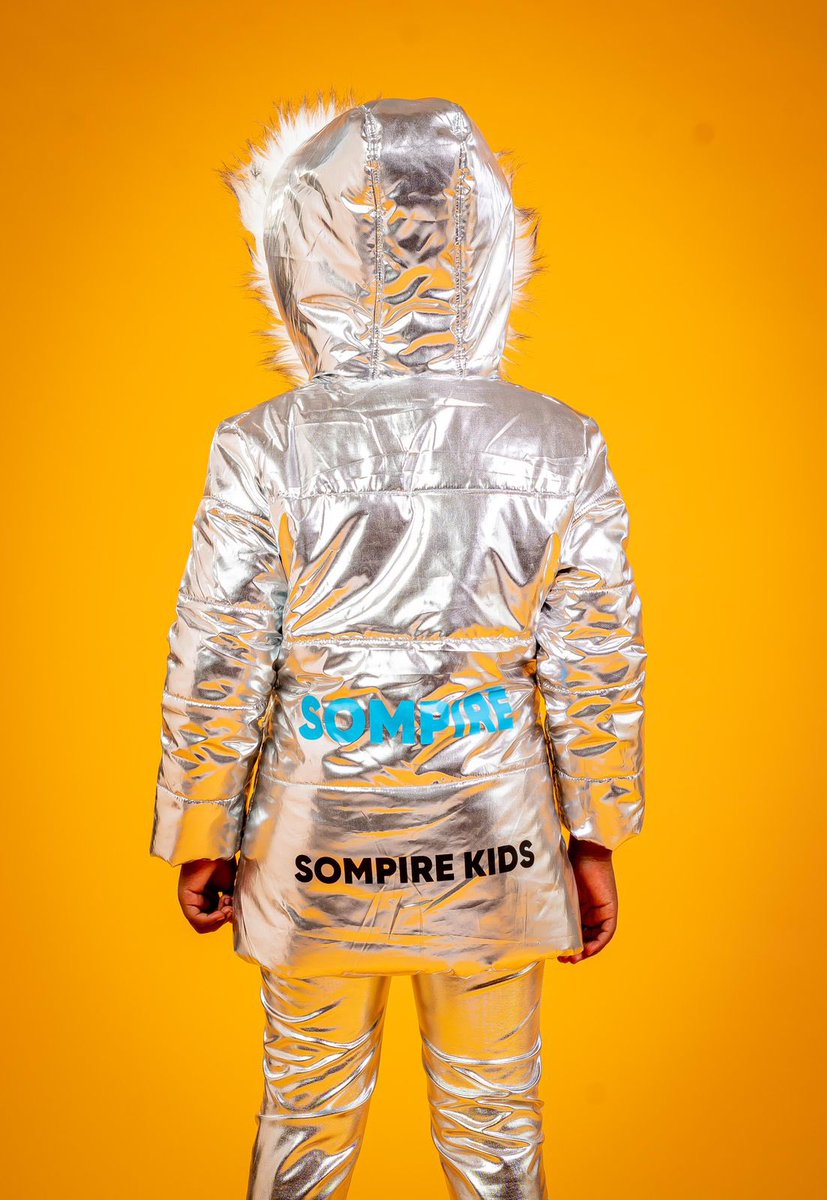I cannot keep my eyes away from this color👏🏽🔥👏🏽 wow I love this jacket…

#SompireKidsLaunch 
#SompireKids