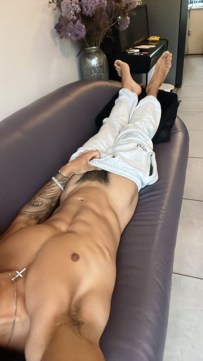 Alphagodsepanta tweet media