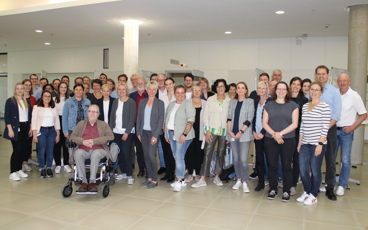 We held our first #CCCN #healthservicesresearch Symposium ☑️ A platform for new ideas, studies and cooperations - including topics like prevention, early detection, follow-up, clinical &amp; palliative care and patient participation. More info: bitly.ws/TENP
#CancerResearch