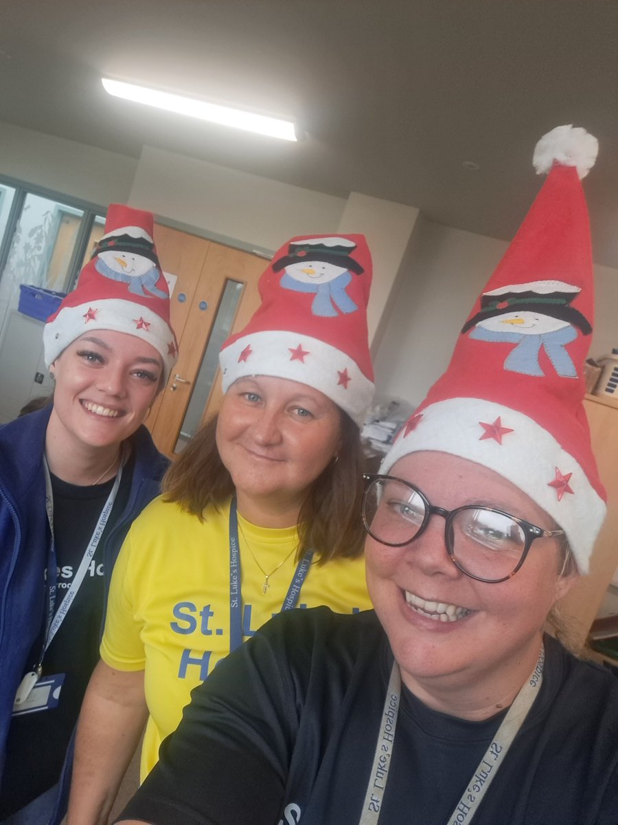 The 1st Sept has hit and that only means one thing for the Community and Events Team 🎄  🎅  🧑‍🎄 🎁🤣 💙💛 <a href="/StLukesHospiceB/">St. Luke's Hospice (Basildon & District)</a>  #herecomeschristmas 
<a href="/daisyjamesmax/">Jo Lucas</a>