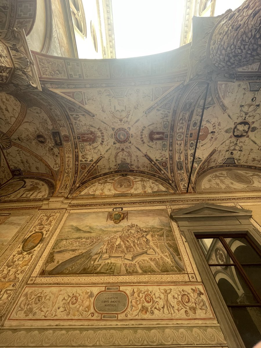 sjtulloch's tweet photo. Absolutely loved my time in Italy 🇮🇹 Everyone we met was so lovely and welcoming and due to flights being cancelled we got to stay an extra few days xx https://t.co/qDk9x8E6b9
