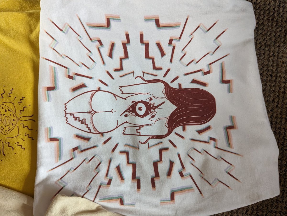 misakisart_'s tweet photo. Hai! 
If you didn't know I have a redbubble! 🧿🪷 if you like these than you should check it out! 

It would mean so much! Even a share or a comment! 🧡🍄 

https://t.co/ySwFYBmqoK

#redbubbleartist #redbubble #smallartist #illustration #art #trippyart https://t.co/NVQ3cLwyFm