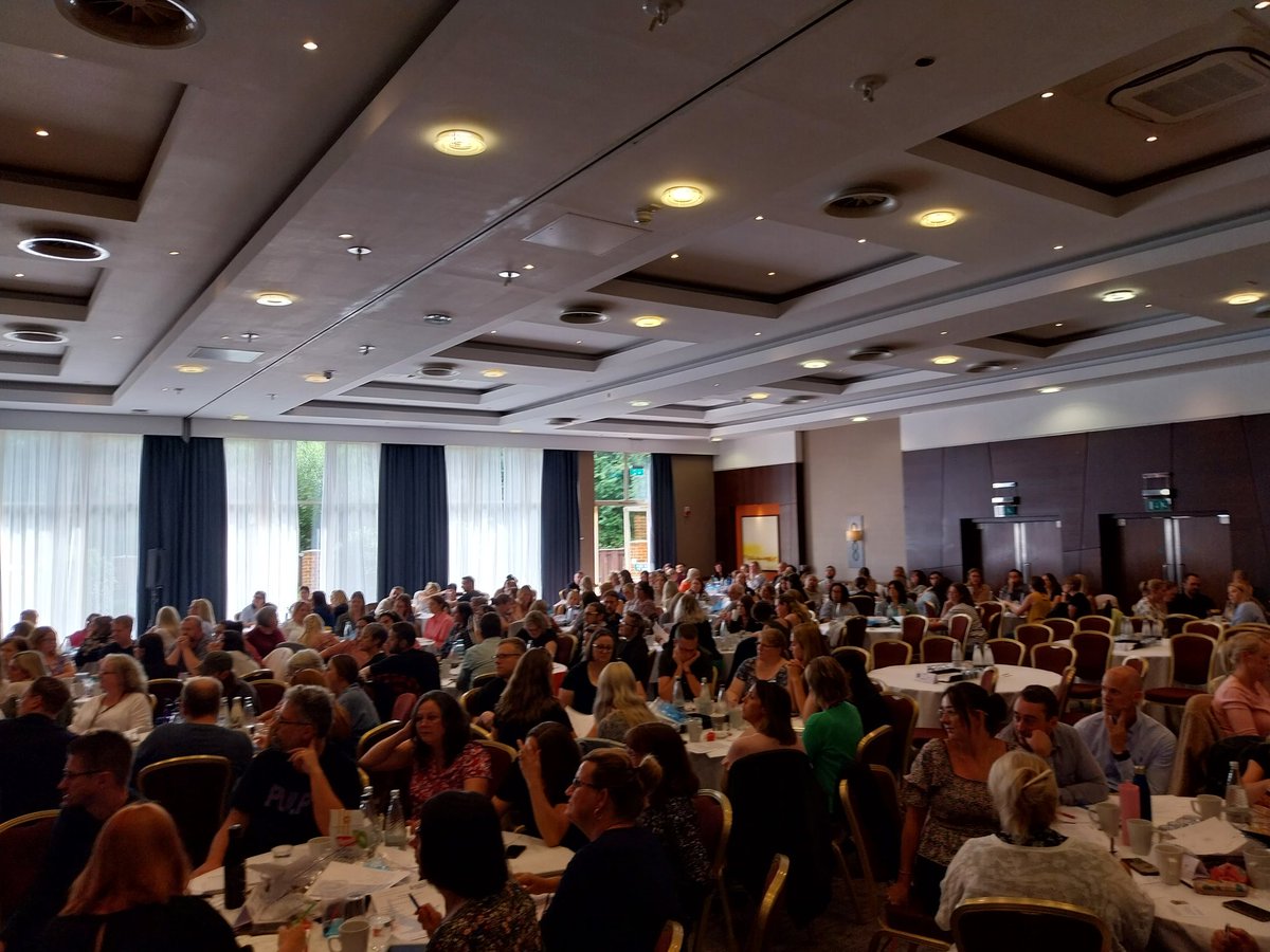 STEMLearning_AS's tweet photo. Delighted to be speaking as #keynote speakers @AquilaTrustUK pre term INSET Conference with a focus around #Science &amp; #STEM #MakingADifference highlighting exciting #sciencecpd #enrichment &amp; opportunities to support schools around #primaryscience under #ENTHUSE @STEMLearningUK https://t.co/uMNTakXcCk