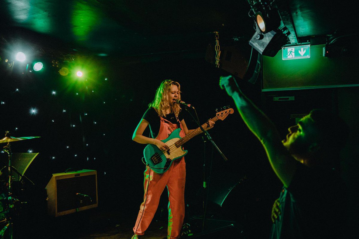 cheerbleederz's tweet image. Day splits and stages released !! We are playing @till_the_wheels fest on Saturday at the New Cross inn!! See you there!!!❤️‍🔥❤️‍🔥❤️‍🔥

📸: georgia penny