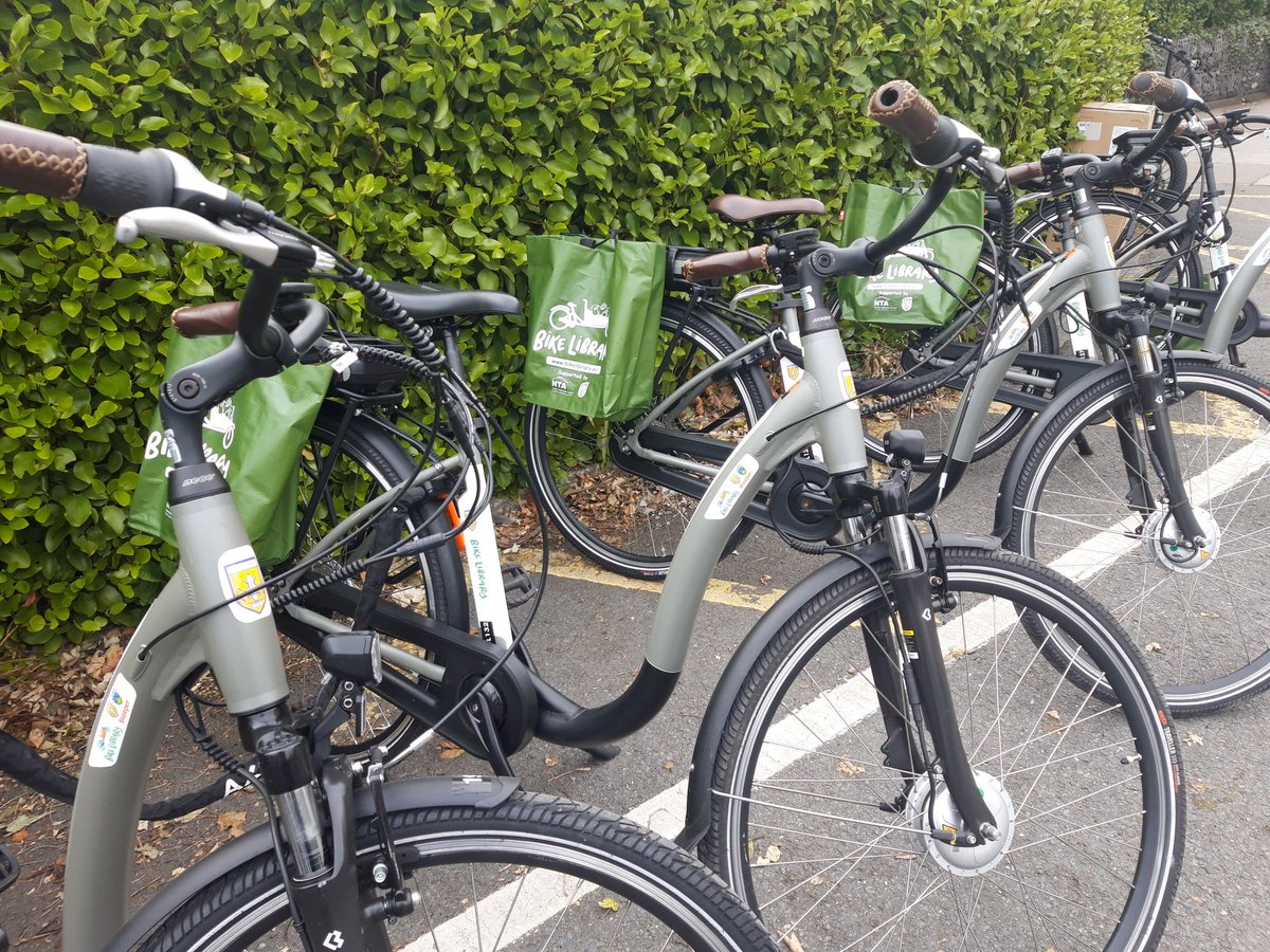 f_pilla's tweet image. Yesterday we launched the first #GAA #bikelibrary with 
@clgNaFianna and @BleeperActive!
People will be able to borrow our e-bikes for free and use them instead of their cars. 
 #ActiveTravel #ClimateAction #HeartoftheCommunity