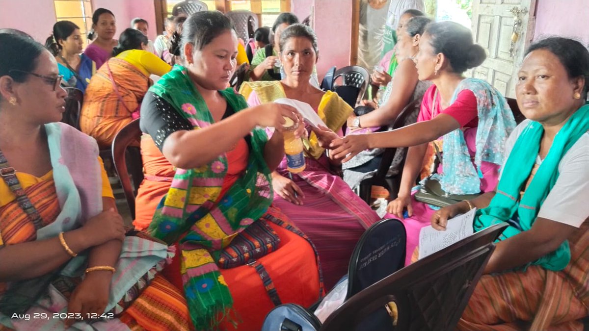 One Day GP/VCDC Level Training cum Felicitation program for 5 member Women FTK group held successfully at Sastrapara VCDC Office Hall under Udalguri Block, Udalguri.

#JJMAssam #JalJeevanMission #HarGharJal #WaterTesting #Assam