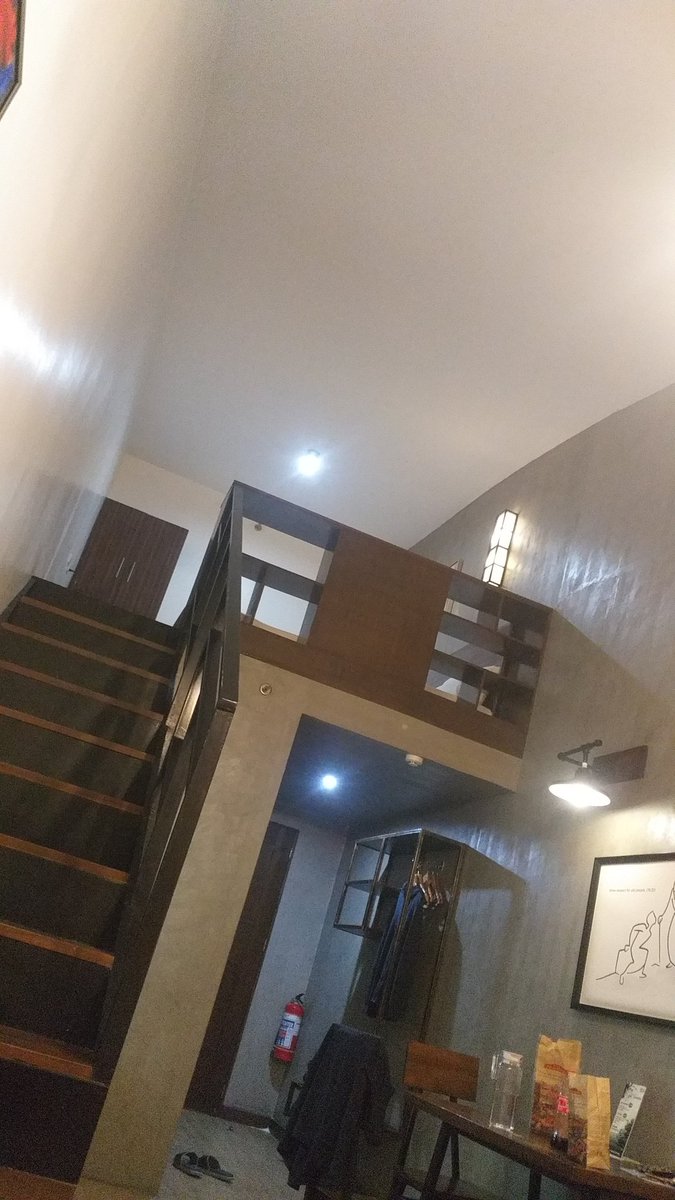 kayatodmax's tweet photo. TARA SINO PWEDE  DITO? 

 PARKMALL NEARBY! https://t.co/Up366i6MW8