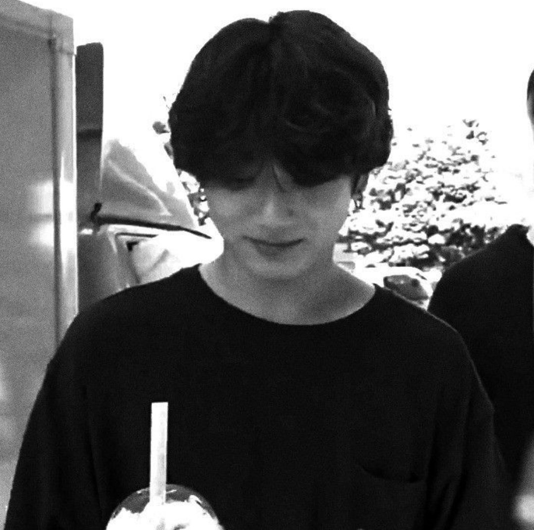 #GiantPopStarJKDay
#OurBestFriendJungkook
#WithJKEveryday
#No1SingerJungkook
#OurForeverArtistJK
#LovingJungkookRight
#WeBelieveInJungkook 
#JungkookDay
#HAPPYJKDAY 
Happy Birthday Jungkook