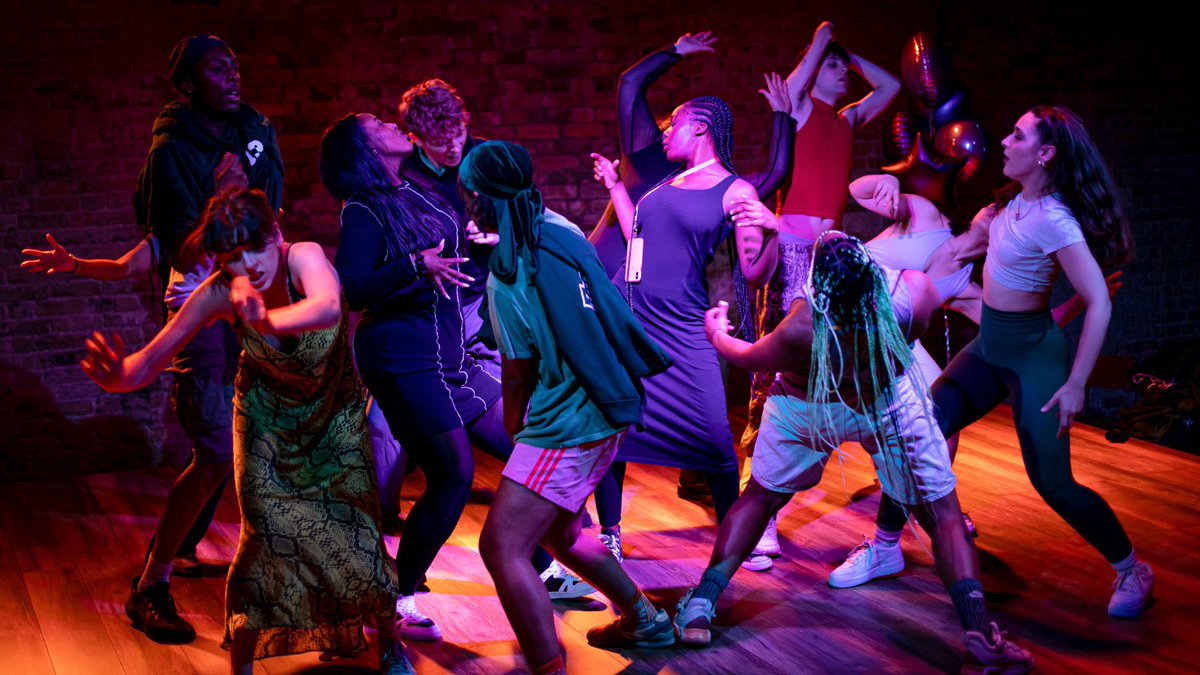 Katie Greenall tweet media