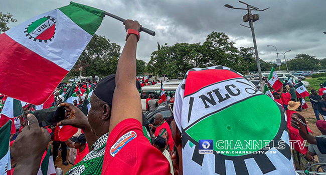 BREAKING: NLC Declares Two-Day Warning Strike Over Effects Of Subsidy Removal

channelstv.com/2023/09/01/nlc…