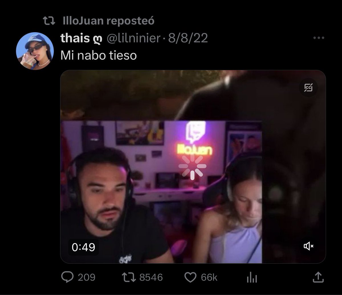 ME ACABA DE DAR RT ILLOJUAN AL TWEET DE MI NABO TIESO QUÉ COJONES