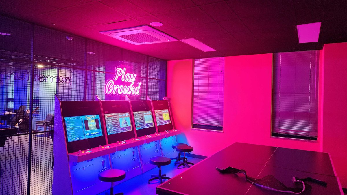 📢현재 레트게임즈에서 한국 블록체인 KOL 및 중국 유망 블록체인 프로젝트와 함께 KBW 2023 Private Side Party를 진행 중입니다.

한국과 중국의 블록체인 업계가 함께하는 이 자리에서 다양한 아이디어를 교류하고 있는 것을 보니 미래가 기대됩니다.

#KBW2023 #Retgames <a href="/Pomerium_space/">Pomerium (PMG)</a>