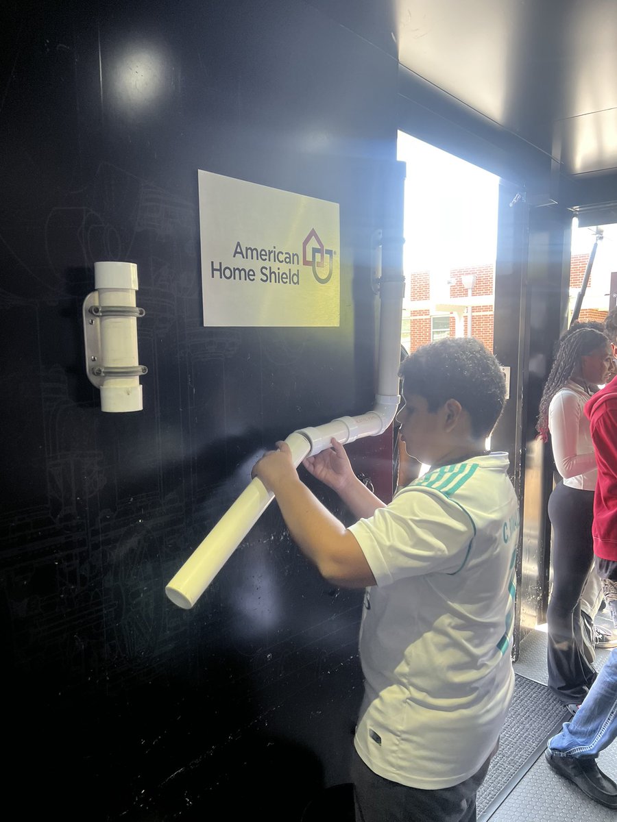 Dean Yoder tweet media