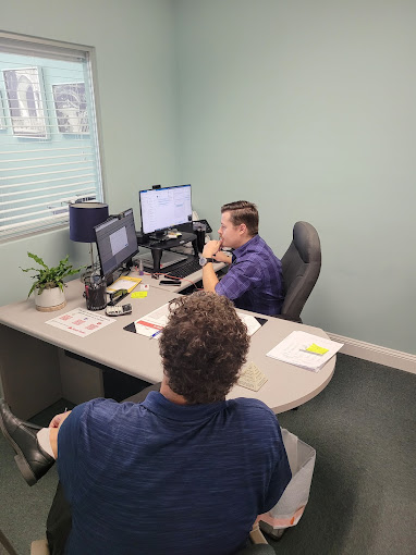KathyScottSF's tweet photo. Celebrating Labor Day weekend in #Jacksonville! Cheers to our dedicated team for making our community shine. Wishing you a wonderful holiday and well-deserved break. #LaborDay #TeamAppreciation #KathyScottStateFarm https://t.co/OoRgBCxcGX