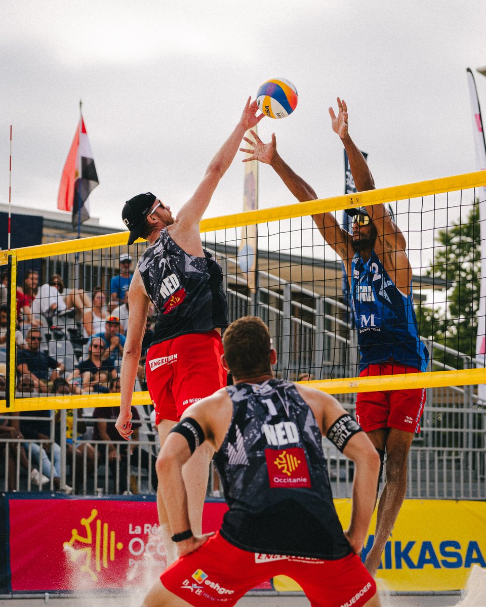 Pool C > 🇫🇷 Aye, C. / Aye, Q. ont gagné 2-0 (21-10, 21-18) contre 🇳🇱 Nijeboer, T. / Van Werkhoven #beachprotour #montpellier #beachvolley #beachprotourmontpellier