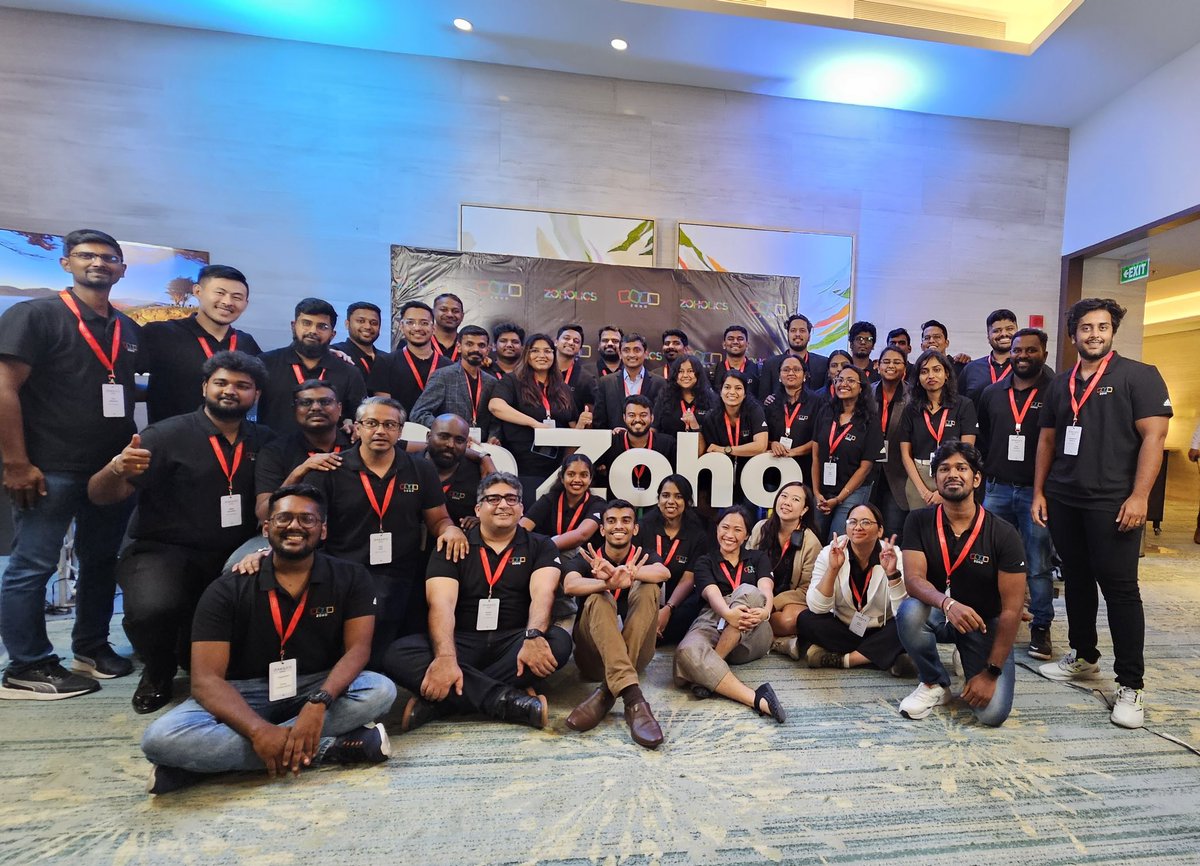 ZohoDesk's tweet photo. Thatโs a wrap for #Zoholics Philippines! From insightful presentations to engaging one-on-one sessions with our product experts, it's been an incredible experience. Thank you for joining us on this journey of learning and growth. Until next time ๐
#ZohoDesk #cxevents #custserv https://t.co/jOKLwBnj2z