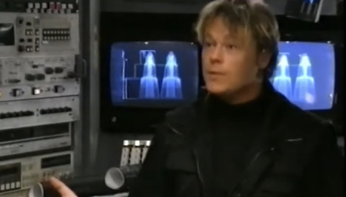 Benieuwd naar het ‘vergeten’ Gijs Staverman-programma waar we het over hadden in onze nieuwste podcast? Kijk hier naar The Perfect Crime. youtu.be/VJjL4FPw1t0?si… via <a href="/YouTube/">YouTube</a>