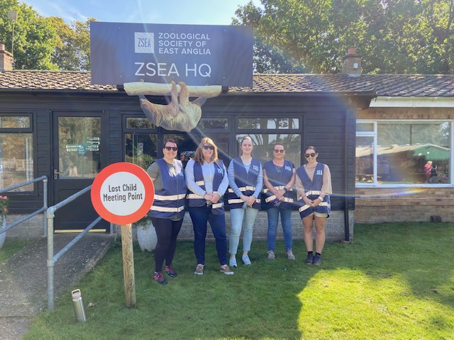 This week, we’ve welcomed three groups of volunteers from <a href="/AvivaUK/">Aviva UK</a> 

The first group spent their time at Banham Zoo, clearing thistles from the prairie dog enclosure, while the following two groups weeded the woodland walk and painted benches at Africa Alive.