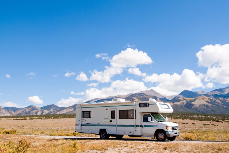 CaCamperRepair's tweet photo. Would you like to schedule an appointment with California Camper Repair or have questions? Contact us. https://t.co/kkBUYJZXuU #RVGeneratorsForSale #RVCollisionRepairs #RVCollisionRepairs #RVEngineServices https://t.co/9DUcbLY1JX